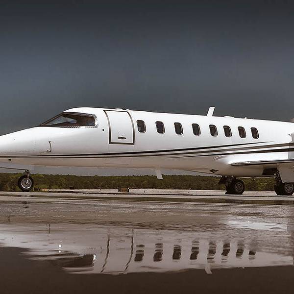 Bombardier Learjet 45
